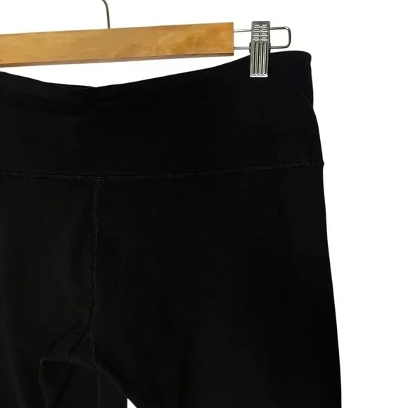 Lululemon Black Yoga Pants Womens  Workout Gather & grow crop capri Size 8 - Picture 9 of 11